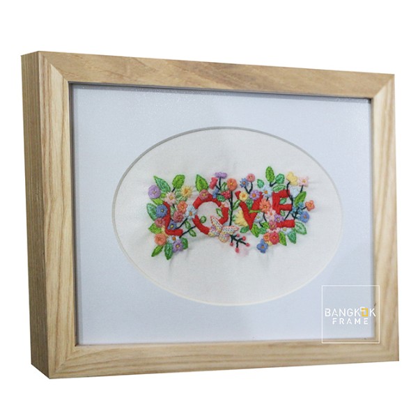 Poster-Frame-กรอบรูป-กรอบโปสเตอร์-กรอบโฆษณา-Picture-Frame-Custom-Framing